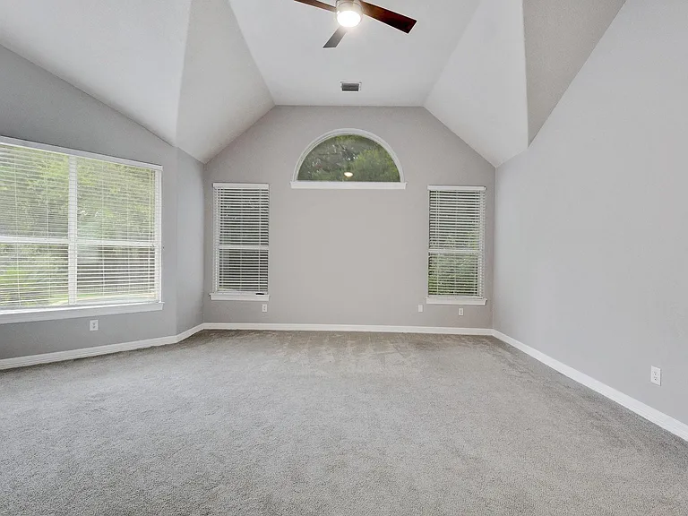 40 Lovegrass Ln — Photo 6