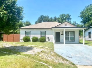 3320 Griggs Ave, Fort Worth, TX 76119