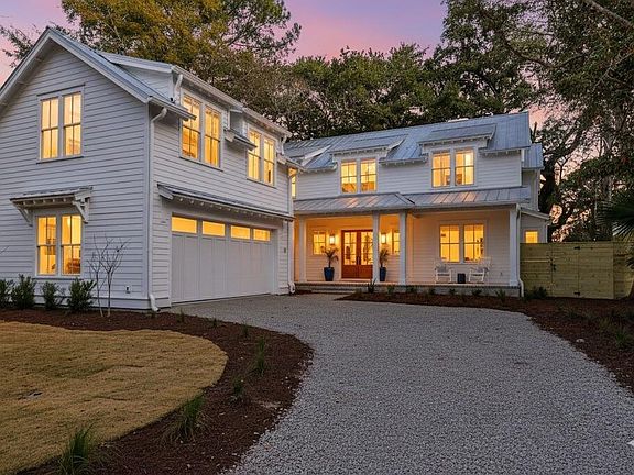 2nd image of 1450 Barbara St