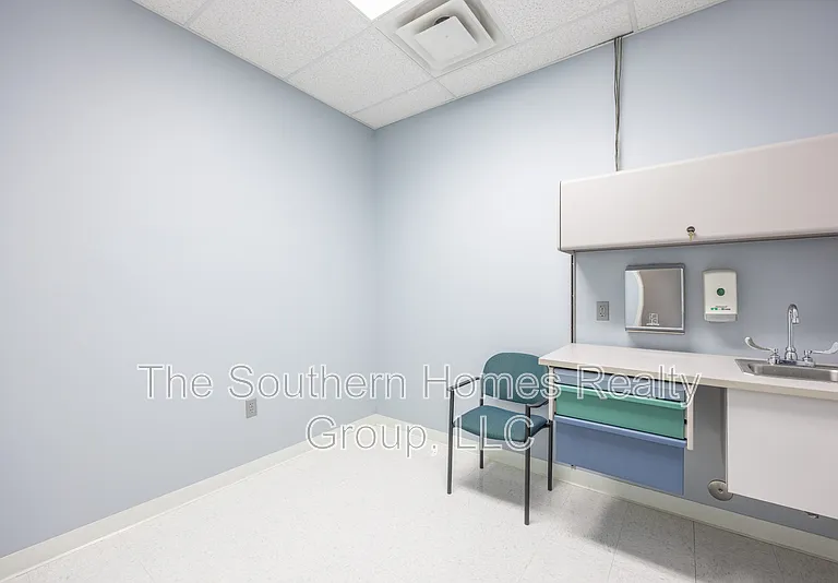 305 Grady Rd #1 — Photo 24