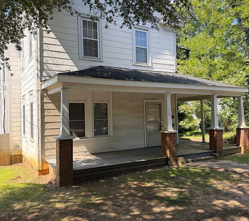 1st image of 707 Windsor Ave APT 2