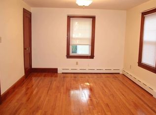 31 McCallion St, Swansea, MA 02777