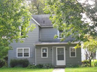 208 Frederick St E, Le Roy, MN 55951