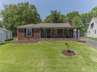 17 Marjean Ct, Saint Louis, MO 63122