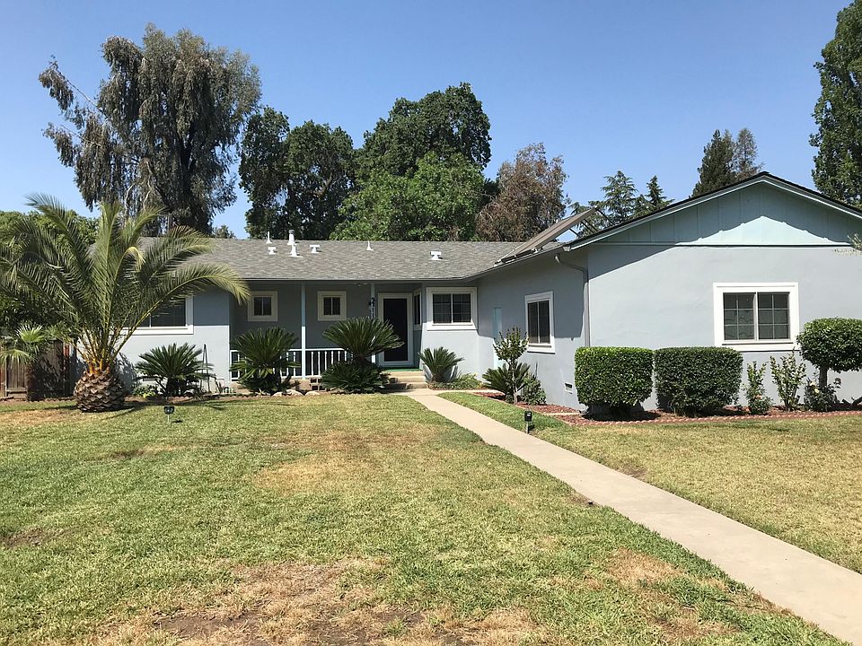 1st image of 2711 E Westcott Ave