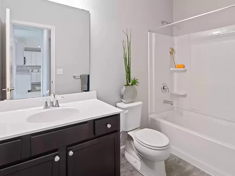 510 Cheltenham Dr — Photo 11