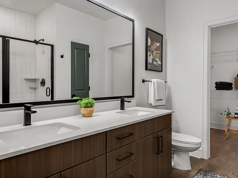 Bright and thoughtfully-designed bathrooms made for daily ease.