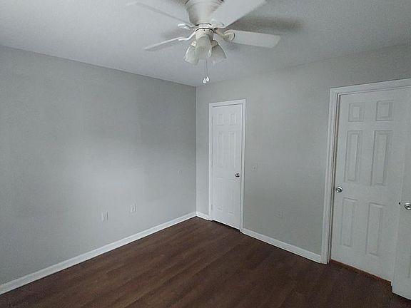 3rd image of 230 Lanier Dr #224