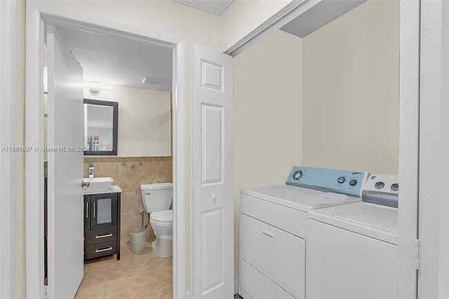 12694 NW 8th Trl — Photo 11