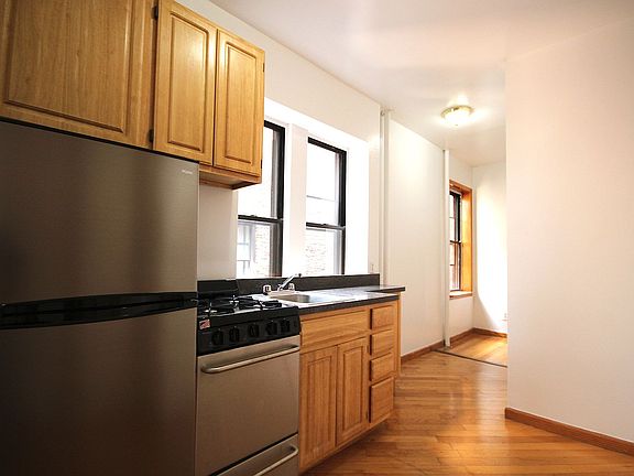 3rd image of 179 E 3rd St APT 18