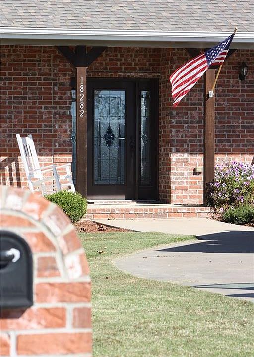 1st image of 18282 Pepper Hills Dr