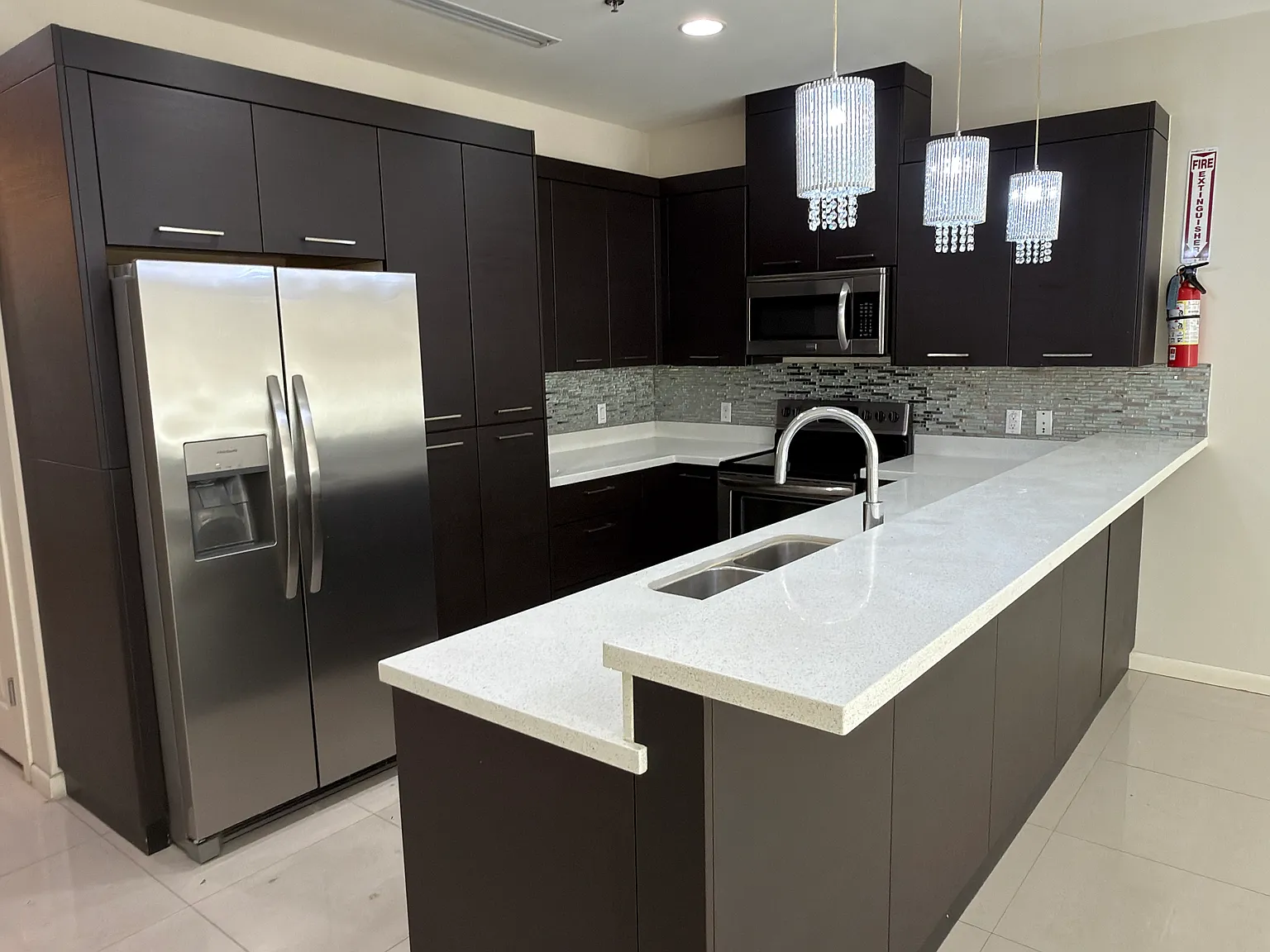 3 bed, 2.5 bath, 2000 sqft, $1,795 — Photo 4