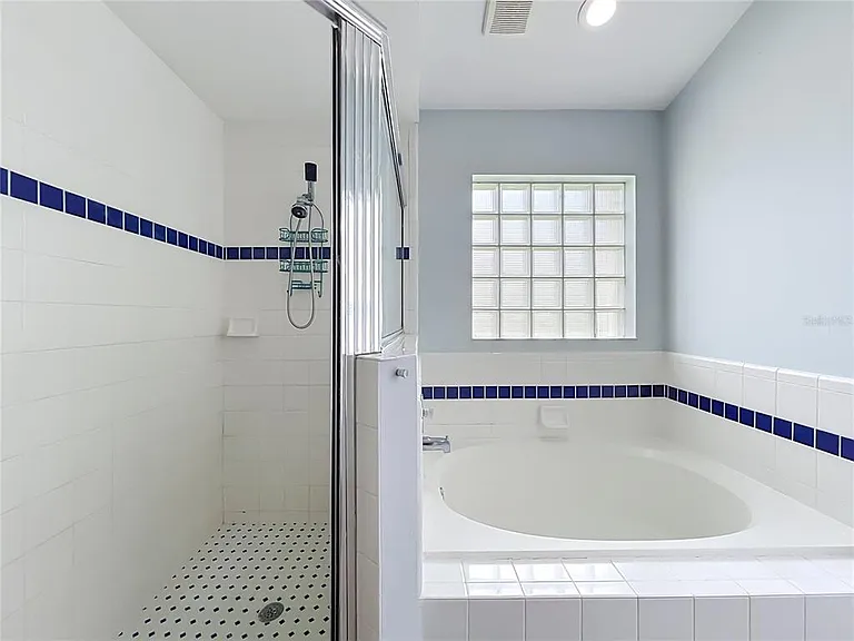 3020 Hartland Ct — Photo 59