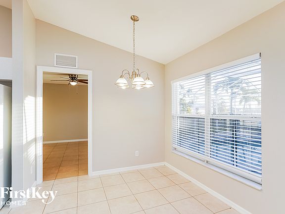 4th image of 1105 NW 20th Ave
