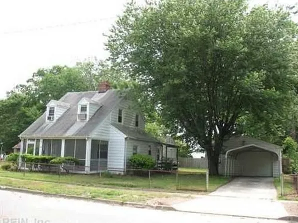 3 Magruder Rd N, Newport News, VA 23605
