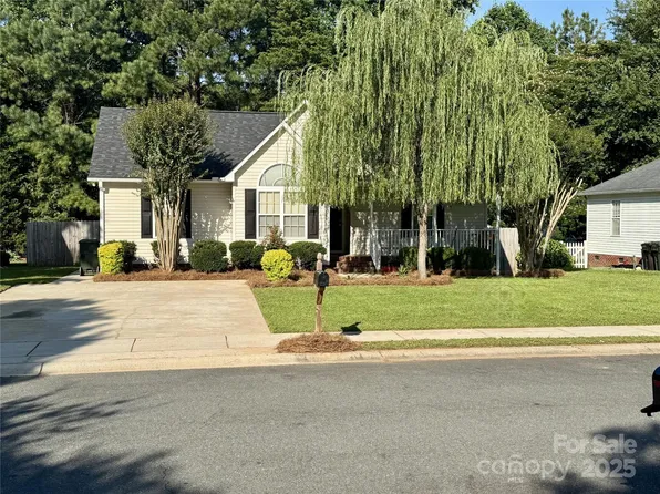 2289 Kestrel Dr, Rock Hill, SC 29732