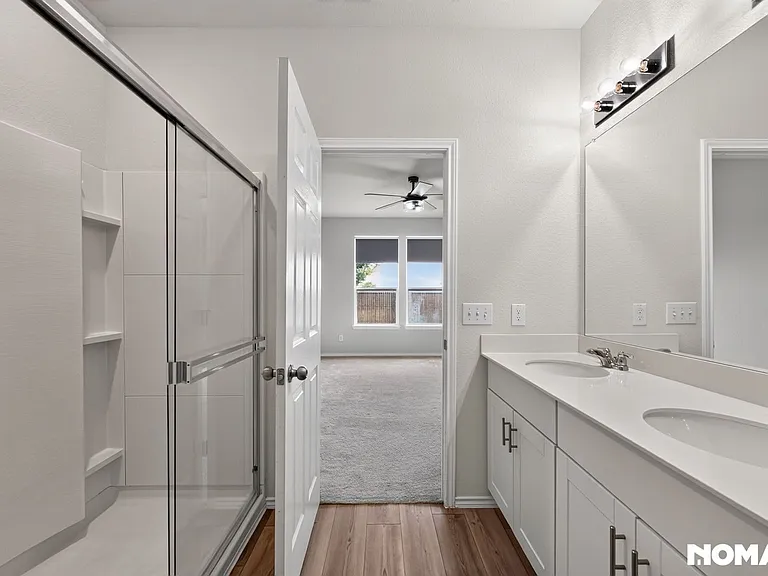 1128 Timberhurst Trl — Photo 22