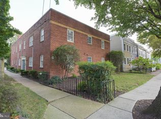415 N West St APT 4, Alexandria, VA 22314
