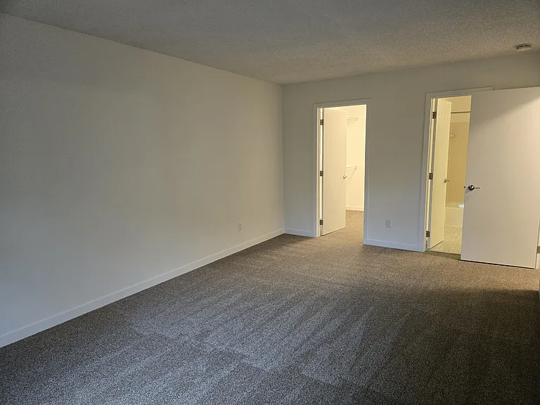 Saddlewood Townhomes — Photo 34