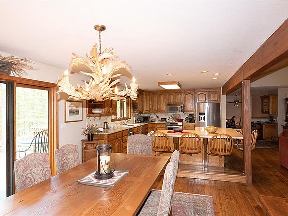 4th image of 313 Bechler Ave