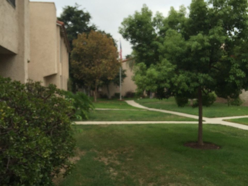 2nd image of 700 W La Veta Ave Unit H4