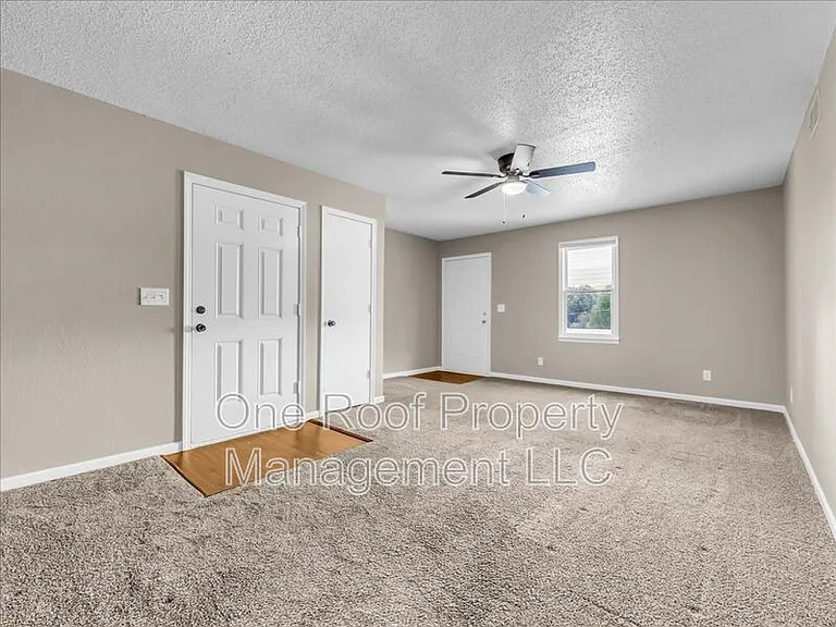 1909 Chateau Dr — Photo 5
