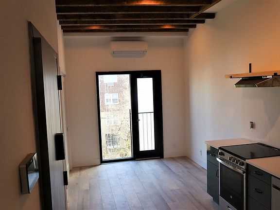 2nd image of 22-11 41st St #2R
