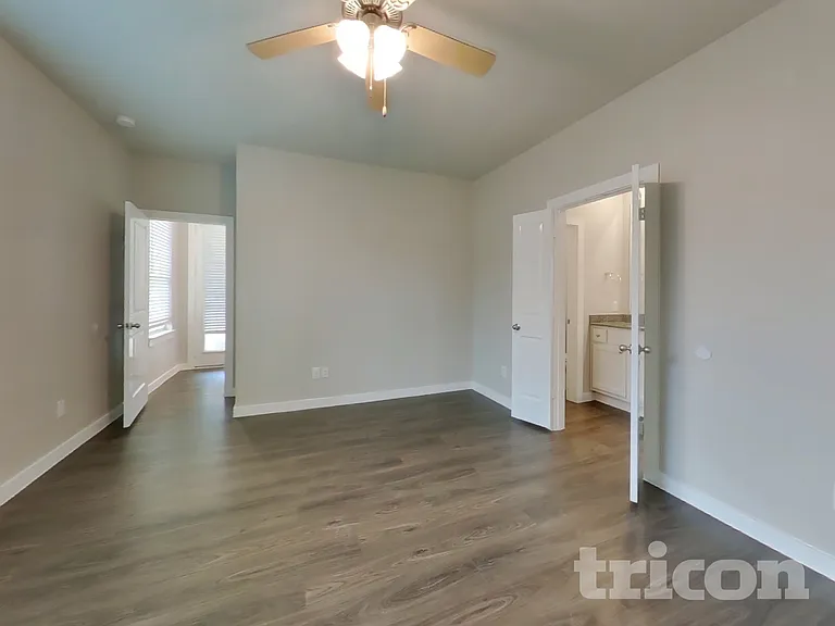 5163 Klein Orchard Dr — Photo 7