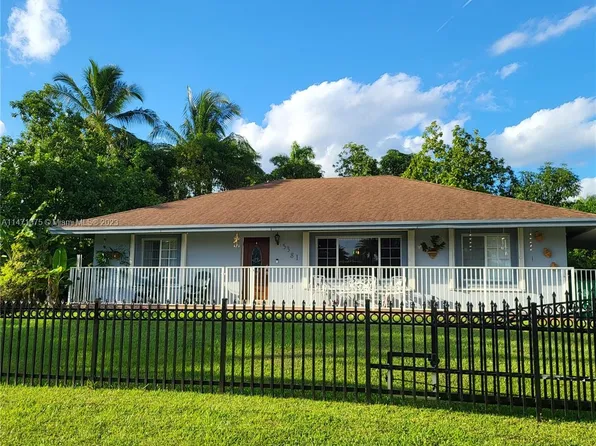 5381 SW 49th St, Fort Lauderdale, FL 33314