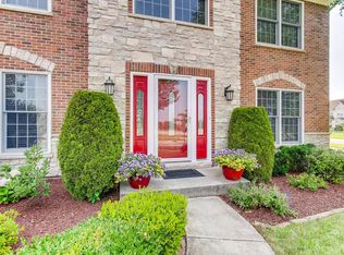 3744 Lawrence Dr, Naperville, IL 60564