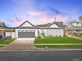 15851 Dundalk Ln, Huntington Beach, CA 92647