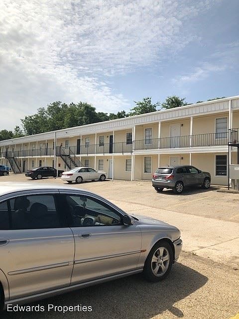 1st image of 306 N Gilmer St APT 204