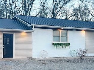 4305 Us Highway 45, Harrisburg, IL 62946