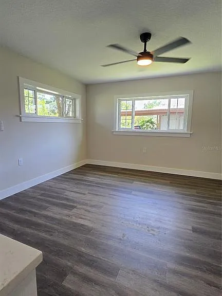 2709 Arc Dr — Photo 4