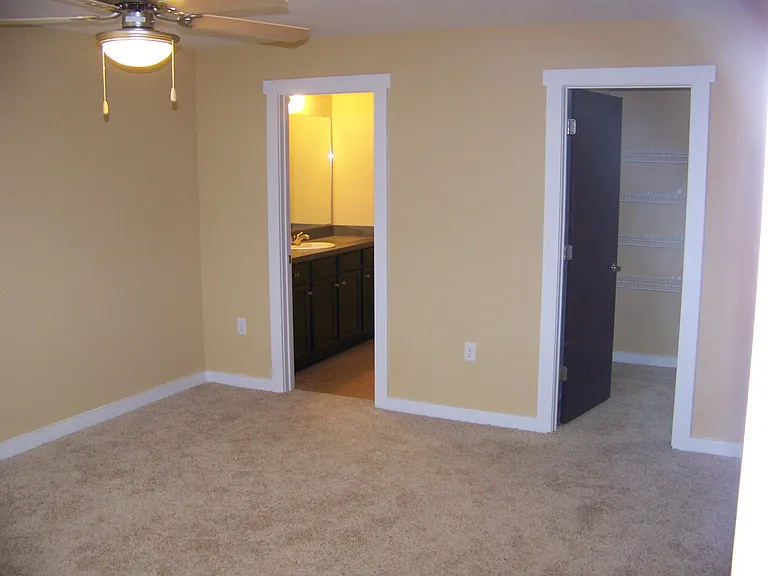 1000 Porter St #10 — Photo 14