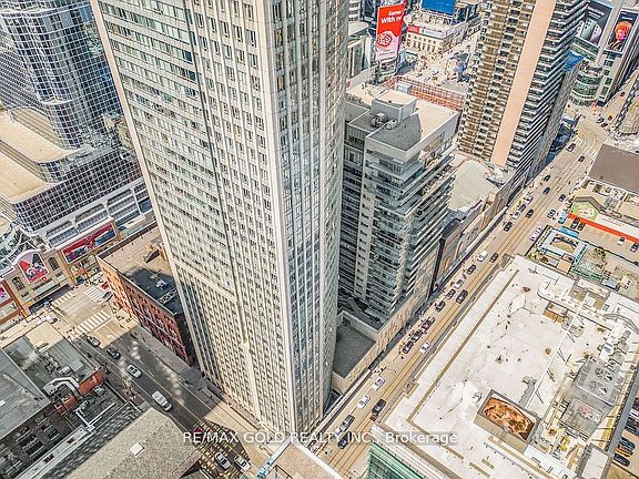 5th image of 200 Victoria St #1506