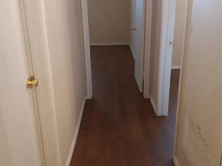 557 Grace Ln — Photo 10