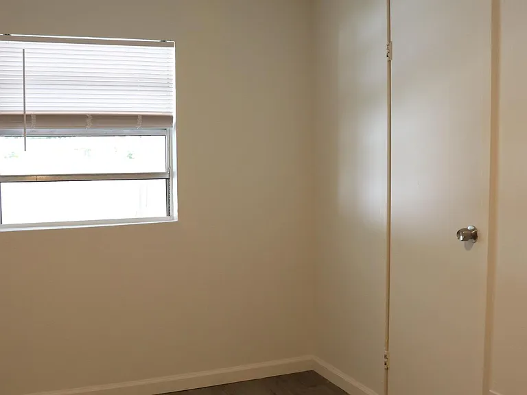 2838 Old Mayport Rd #1 — Photo 29