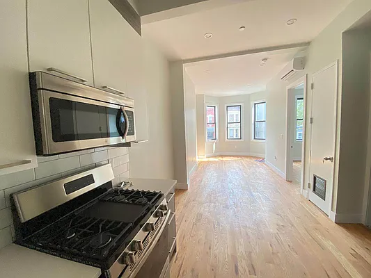 Rented by Budget Real Estate NYC Inc | media 1