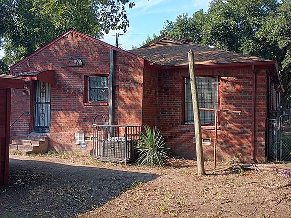 3rd image of 3717 Myrtle St