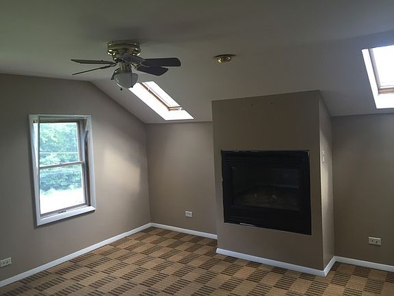 5th image of 71 N Lincoln Ave