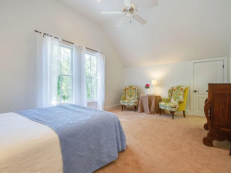 Sitting area in master bedroom