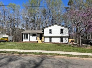 2358 Goodwood Dr SW, Marietta, GA 30064