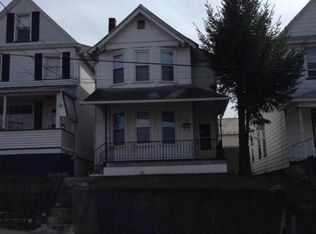 70 W Division St, Hanover Township, PA 18706