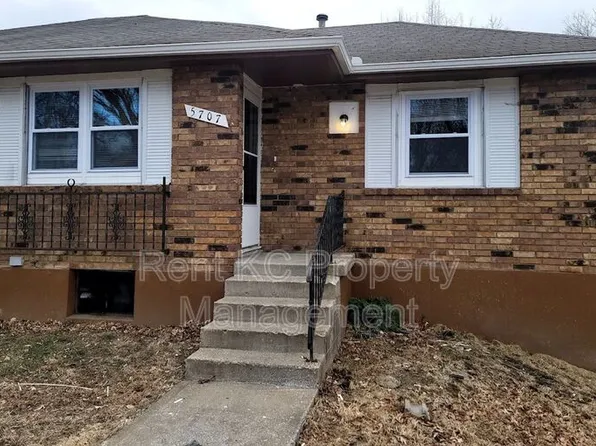 5707 NE 51st St, Kansas City, MO 64119