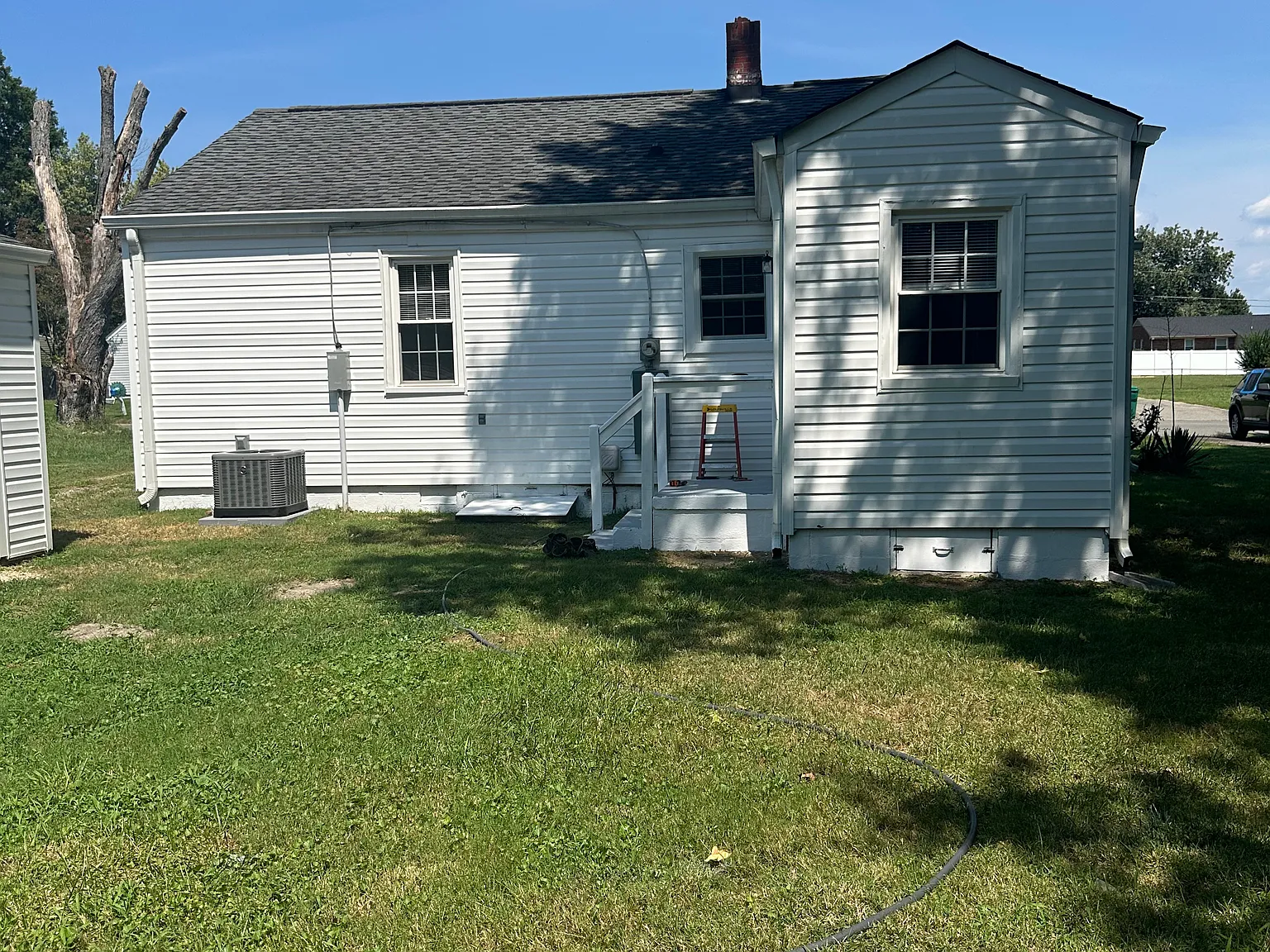 2813 Skelton St — Photo 3