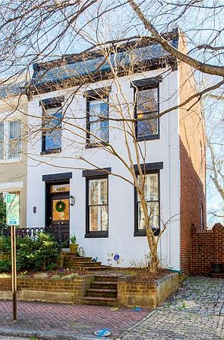 1st image of 105 N Harvie St