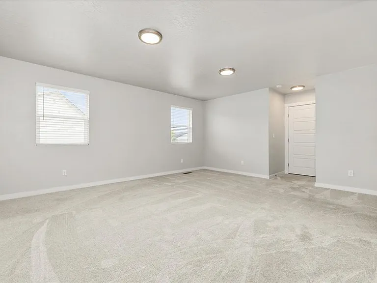 5032 W White Birch St — Photo 21