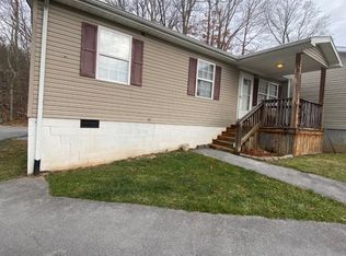 213 Post Road, Falls Mills, VA 24613