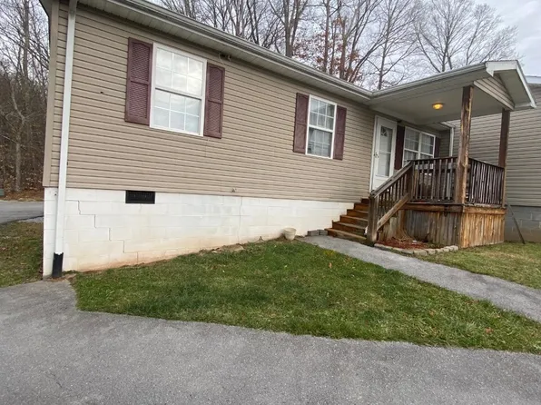 213 Post Road